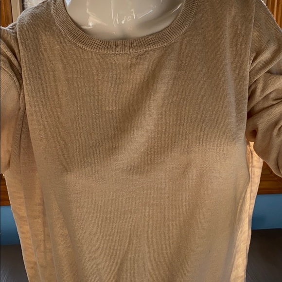 Sweater - Picture 2 of 3